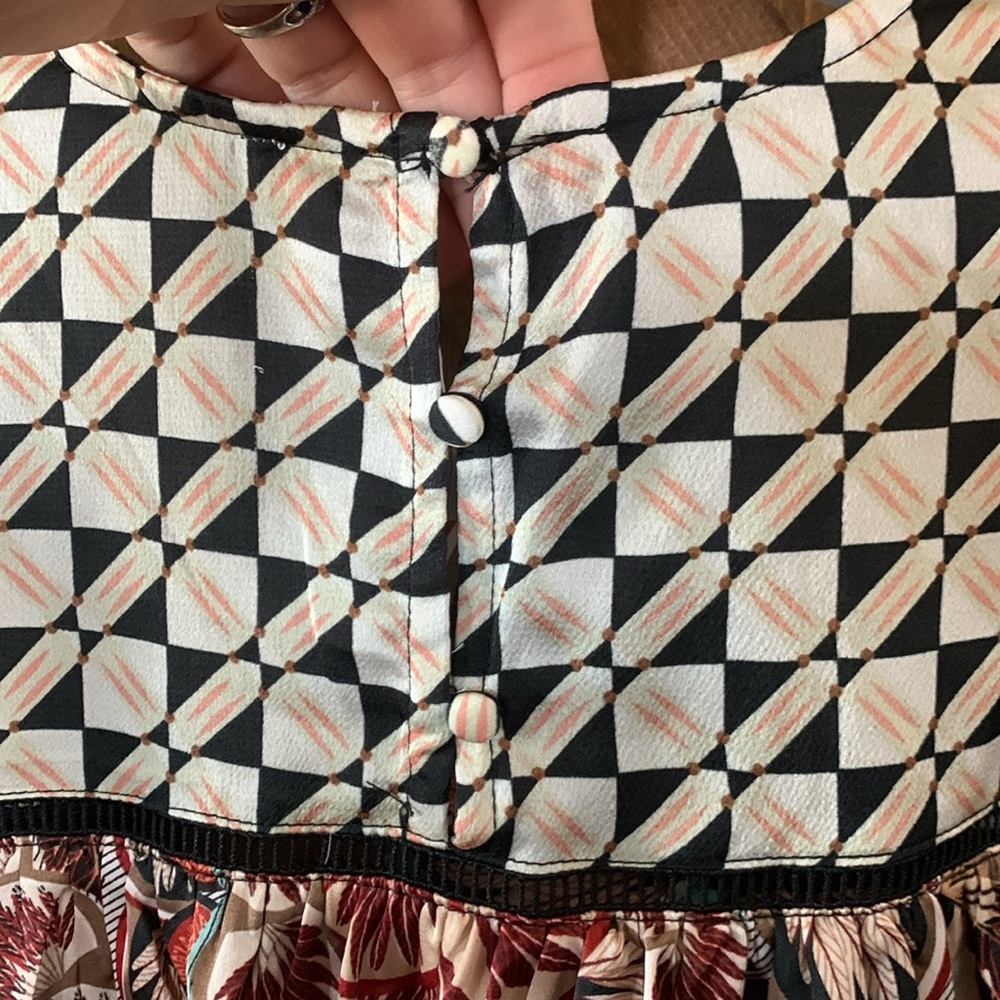 Printed Blouse - Picture 4 of 8